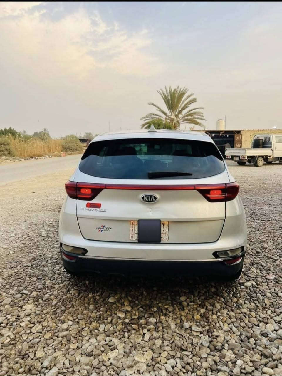 كيا سبورتج موديل 2021
ظرره مرفق بالمنشور عدا كفاله
محرك 2400 شرط  الفحص 
ماشيه 105 الف رقم بغداد
سياره جاهزه للأخير 
عنوان بابل للإستفسار *********** سعر 158
