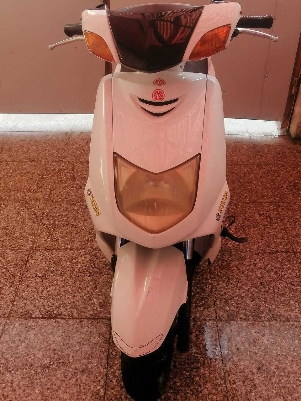 السلام عليكم .
دراجه سكنس نثيه 140 كابريتر للبيع الدراجه شغاله نكره هندر ونكره سلف نقص باتري كهربائيات شغاله كامله عداد سرعه شغال كيج بانزين شغال الدراجه نضافه فول الفول مكينه ناعمه شلعه ومعدل الشراي يتفضل سعر الدراجه 625 وبيها مجال 
*********** هذا الرقم موجود واتساب ومكاني بغداد الشعب
