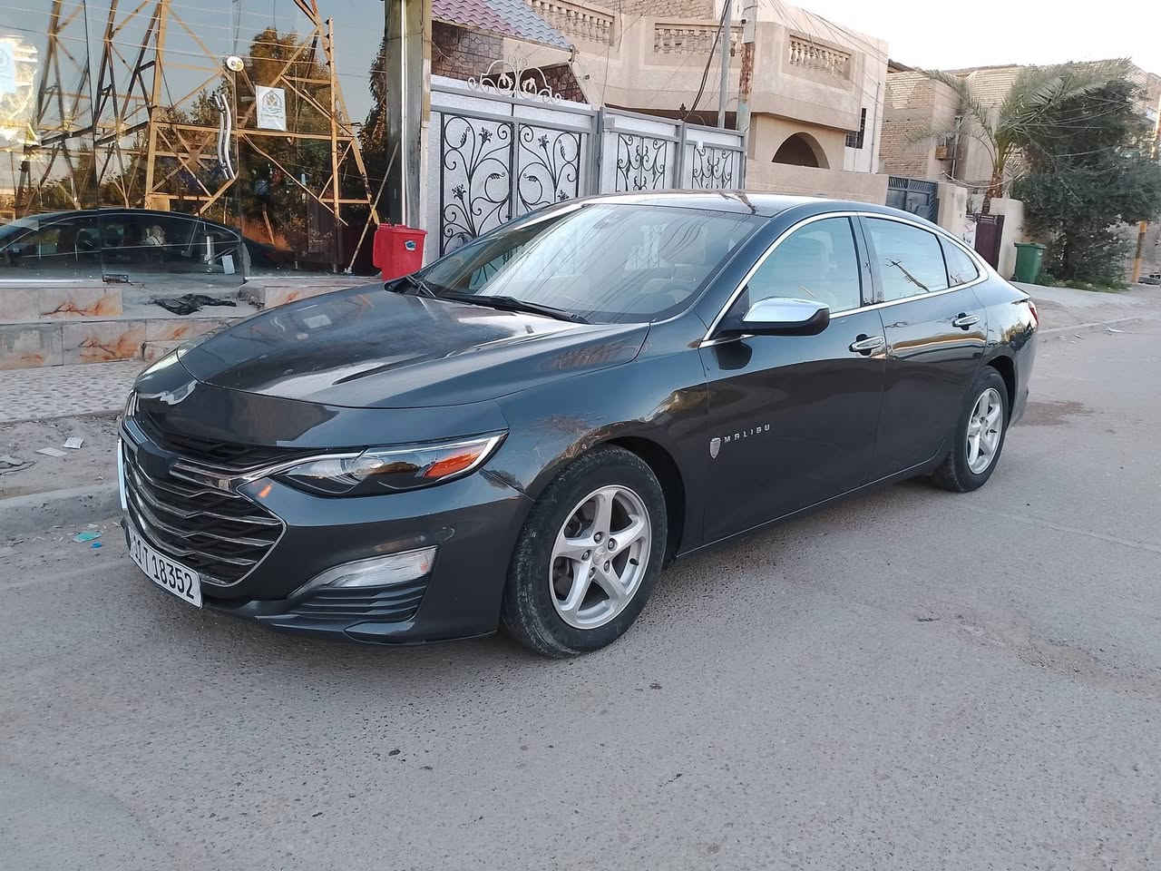 بيع او مراوس
شيفروليت ماليبو 2018 محدثة الشكل الجديد رقم بغداد انگليزي مشروع وطني هزة و سنوية جديدة لغاية 2031
محرك 1500 توربو
شاشة 
كاميرا 
بصمة تشغيل و ابواب 
كشنات جلد بيجي
تحكمات ستيرن 
 حادثها خفيف كلش باب السايق مبدل نفس اللون و باب السكن مصبوغ بچم كبس بدون ايرباك بدون دواخل و بيها بارد بسيط بالجاملغ الخلفي
سعرها ( 103 ) و بيها مجال بسيط
مكانها بغداد حي الجهاد ترهم بيع او مراوس حسب القناعة 
***********
***********
