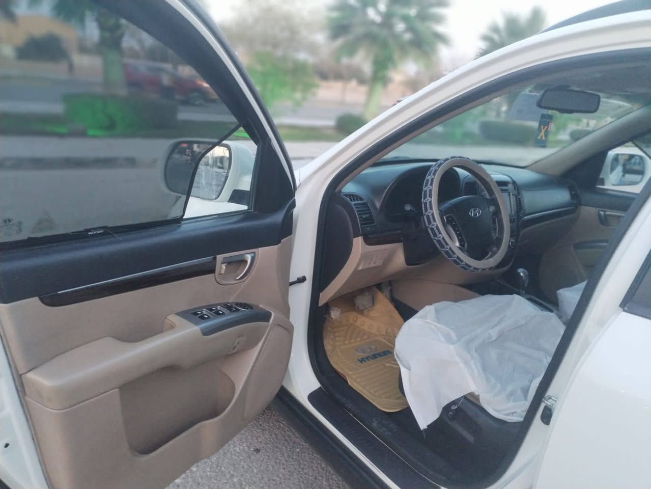 سلام عليكم سياره نوع سنتافي موديل 2012خليجي فول مواصفات واحد عل واحد كفاله كير مكينه حداديه تخم تاير تبريد تدفىه تبريد ثلج شاير بل مري مري شفط شاشه كامره حساسات تحكم ستيرن جهتين خمسه ويل كب 6سلندر 7راكب 3قطع تبريد مكفوله من الحادث والضرب والتبديل والفتح سستم سماعات سياره جاهزه خير من الله باقي تفاصيل عل تصال العنوان كربلاء السعر 148وبيه مجال حك الجيه الهاتف ***********بسمي تحويل مباشر بيع فقط
