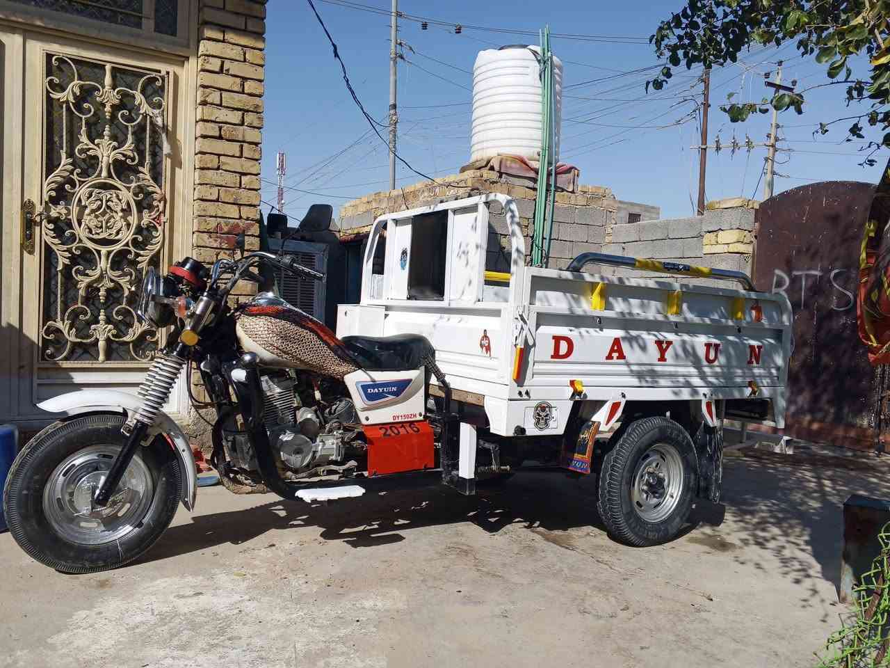 ستوته دايون موديل ((14)) اوراق اصولي وكيل من مجمع الكرار  محرك مبدل بستم فقط ولباقي كفاله عامه ستوته مال جناي مامتعوبه كهربايات عامه شغاله تايرات  جدد شاصي مكفول من جويت الحيم  ستوته ما تذب عليهن الف نكر سلف وطلع على باب الله  مكاني ذي قار ((قضاء الرفاعي  وهذه رقمي بي واتساب ***********
