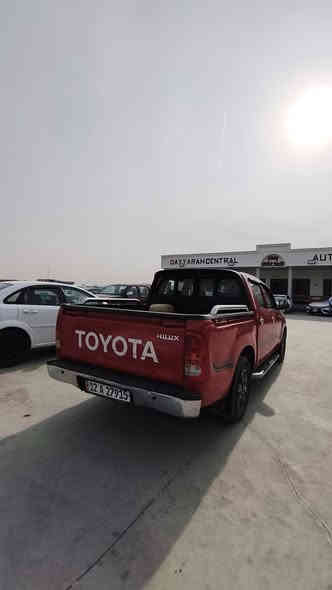 سلام عليكم 
هايلوكس 
موديل2009
سعودي شاصي 19
رقم نينوى مسطره
بيهه ملاحضات بسيطه
وصبغ قليل حيل بيهه

جنوب الموصل ناحيه القياره
قريه الحود
***********
