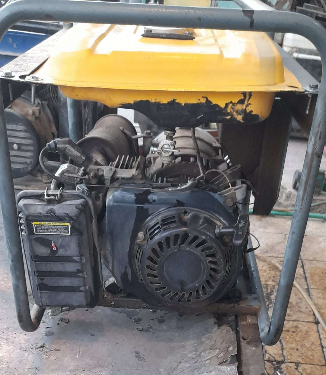 يوجد لدينا مولد كانزو للبيع نظيف 

شرط المحرك بلادي وراس التوليد نحاس وشرط الشغل 

العنوان تكريت حي العصري قرب مدرسة الخنساء 

الهاتف   ***********  عمر 

ورشة الحكم لتصليح المولدات بانزين وكاز وبيع الئدوات الاحتياطيه
