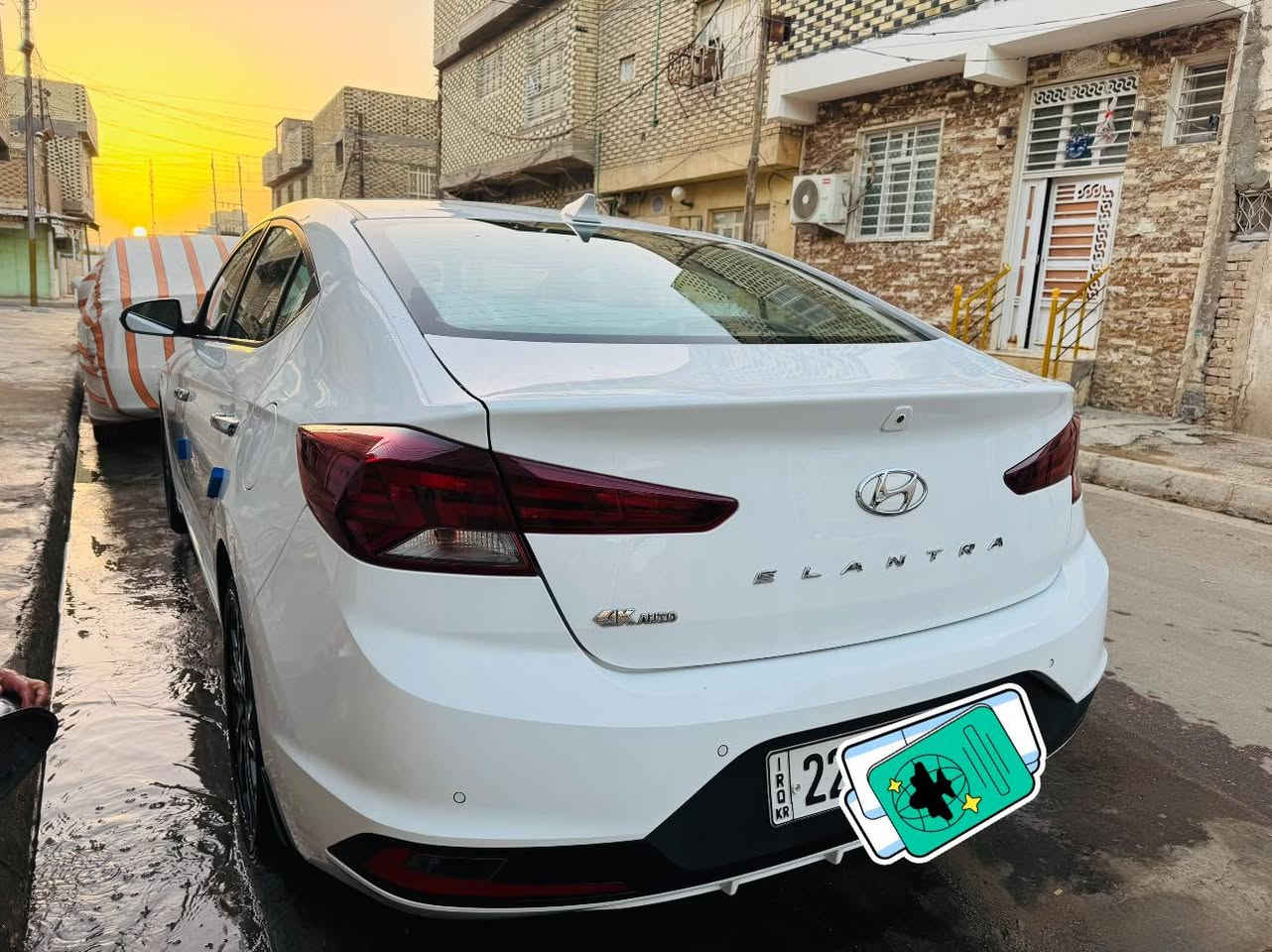 السلام عليكم النترا خليجي رقم اربيل انكليزي بأسم شركة  2020 السيارة فول واحد ع واحد تبريد قطعتين محرك 2000 فتحت سقف مري شفط كامره دواره بالجنطة اصلية ويل كب كروب عدد 5 سبير منازل بصمة كاعيه مغلفه شاشه اصلية تبريد حداديه مكينه كله مكفول بدون فتح بيها باب الوره صبغ اثر دحجه بسيطه وكرت جوه قبق البانزين زغير وبيها 5 حالبوات بالقماره زغار جداً وما مبينات وبالبنيد 3 حالوبات والجنطه ما بيها الدوسه اليمنى مصبوغه بس صبغ طبق الاصل  سيارة احله من الصور 

السعر 157$
    عنوان النجف الاشرف قرب مركز الغري للإستفسار ***********
