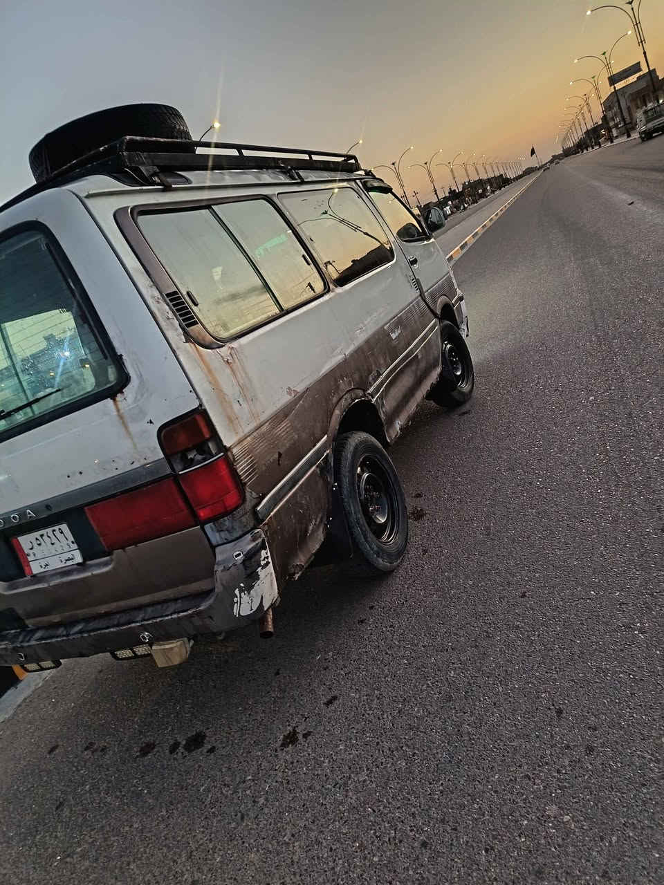 السلام عليكم كيه هايسا مديل 93 السياره مكينه وكير حداديه تخم تاير اكسل كله جديد كهربايات كله شغاله رعايه موجود ملاحضه السياره بدون كشنات السعر 22 العنوان البصره حي الحسين الهاتف *********** البصرة, العراق
