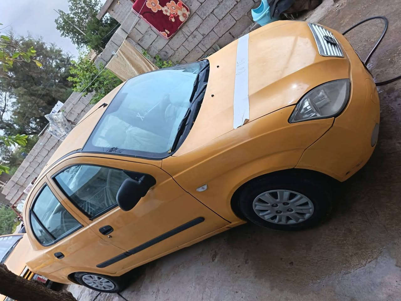 ‏سلام عليكم طيبه موديل ٢٠١٥ كير جديد مكينه تبخر بدون تنقيص لا ضربة لا صبغ ولا تبديل مصفهرة هيئه وغرامات رقم الماني بغداد بسمي سيارة مال بيت المكان بغداد الكرغوليه السعر ٣٦ وبيها مجال حك الجيه رقم الهاتف ***********
