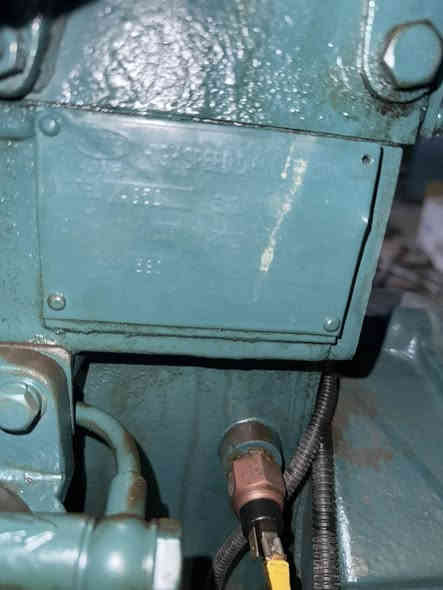 بيركنز صيني ٣٠ كيفي للبيع شغالة راديتر جديد السعر 15 ورقة وبيها مجال  مكانها بغداد البنوك
***********
