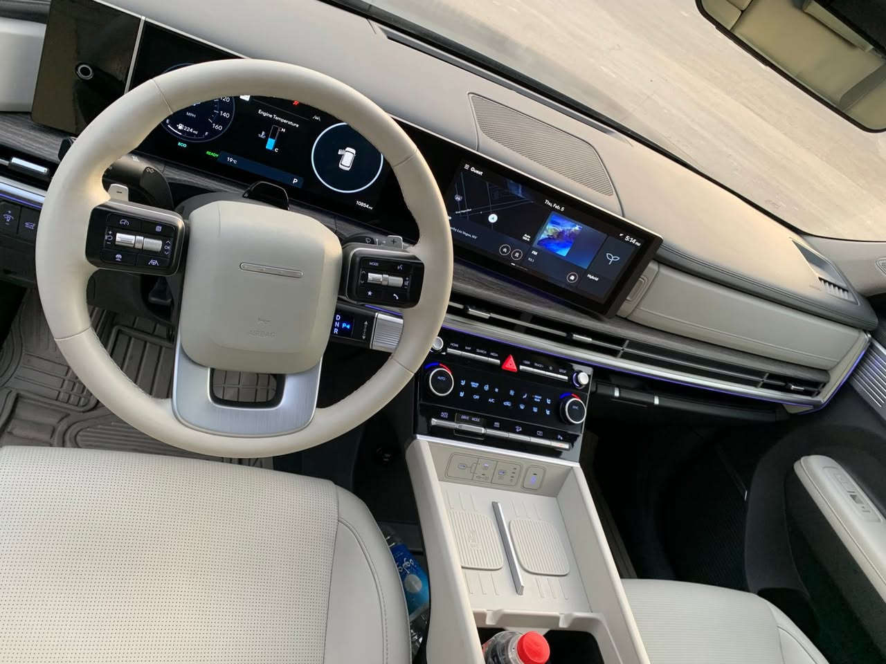 ياالله
السلام عليكم سنتافيا 2025 لمتد اوتبارك وارد امريكي

           الون : ( سمنتي طافي )

   المسافه المقطوعه : 9000 ميل 

   حالة الايرباك : دركه فقط

الضرر : صبغ حافة البنيد

حجم المكينه : 1600 تيربو + هايبرد 

                

#مواصفات

1. شاشه

2. كيجات دجيتل

3.كامرات 360

4.بانواما فتحتين

5. بصمه 

6.تشغيل عن بعد

7. رادارات 360

8. ايقاف ذاتي

9. ويل كب

10.بكلايت لد 

11.اشاير بالمري

12. هيترات بالكشنات خلفي امامي

13. تحديد مسار

14. نظام ايكو +سبورت + سمارت

15. هند بريك بصمه

16. اوتو هولد

17. لايتات زنون عدسه عالي ناصي

18. رادار امامي

19. صندوك كهرباء 

20. صندوك ذكي يفتح عند الاقتراب

21. قطعتين تبريد 

22. شفتات بالاستيرن

23.برادات خلفيه

24. حساسات خلفي امامي

25. كامرات 360 درجه 

26. كشنات جلد تدفئه تبريد

27. كشنات كهرباء 

28. كشن السايق ميمري 

29. فور ويل 4x4

30.نظام هترك 

31.اوتبارك تروح وتجي بالريمونت

32.كشنات خلفي كهرباء

33.سبعه راكب

 

السعر : الطلب في التعليقات سيأتي إليك مباشرة 🚓 

تفاصيل اكثر هذا رقمي *********** تحياتي 

مكاني بغداد
