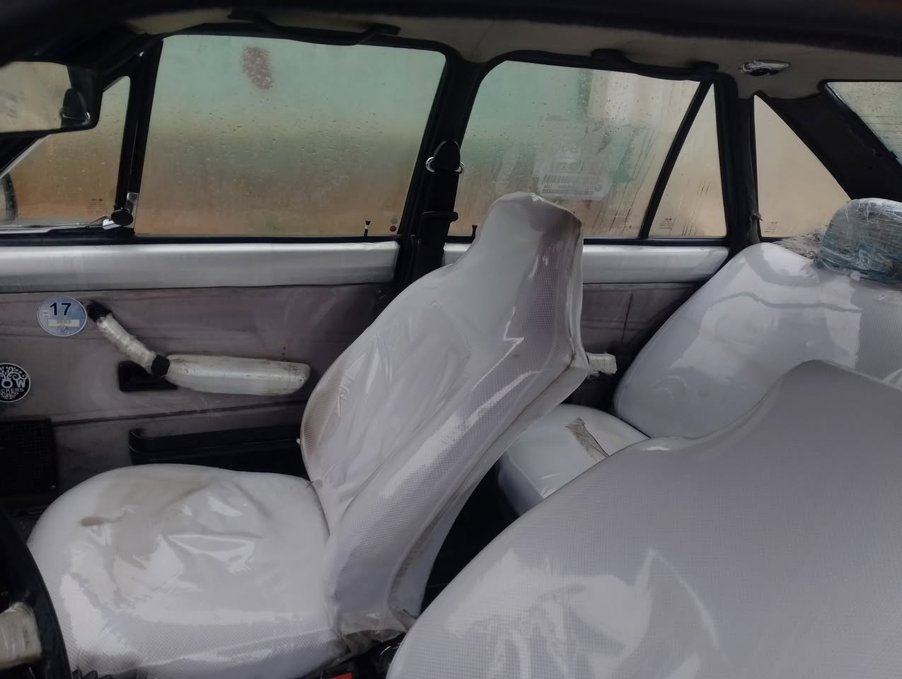 برازيلي موديل 86 للبيع سنويه خضراء رقم صدامي شرطه تحويل السعر 15 بها مجال***********
