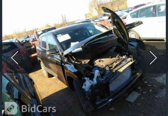 سلان عليكم كيا سليتوز سياره حادثه بل صور القطع كلها راجعه بارد مابيها قطره صبغ الدعاميه فقط مبدله والسياره  السياره بسمي ثاني يوم تحويل المديل 2022كامله مكمله السعر 135 وبي مجال عنوان بغداد قرب جامع النداء ***********
