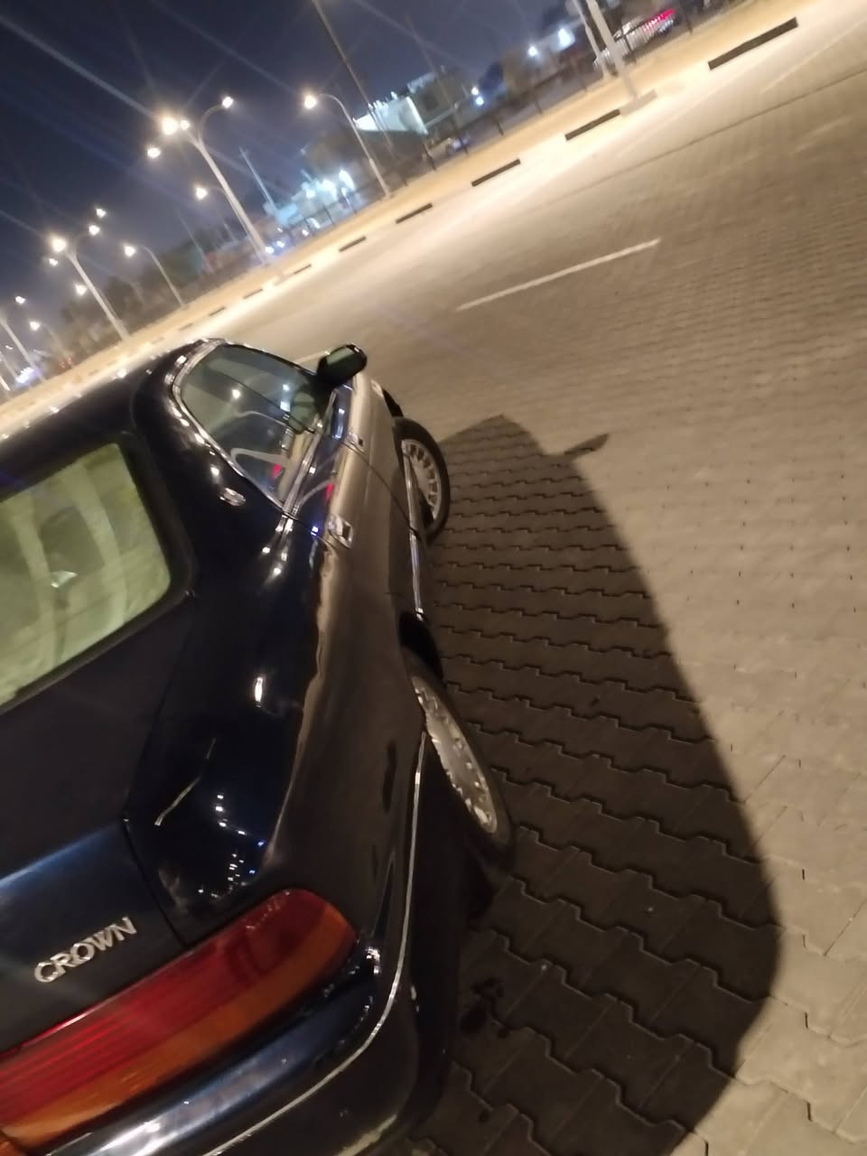 سلام عليكم للبيع سياره جاهزه كير مكينه حداديه تخم تاير جديد سعر50 اوبه مجال حك جيه لعنوان بصره ***********
