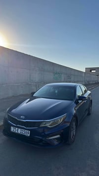 لبيع كيا اوبتيما 2019 حادث جاملغ امامي ايمن وباب الامامي ايمن ابدل واح...