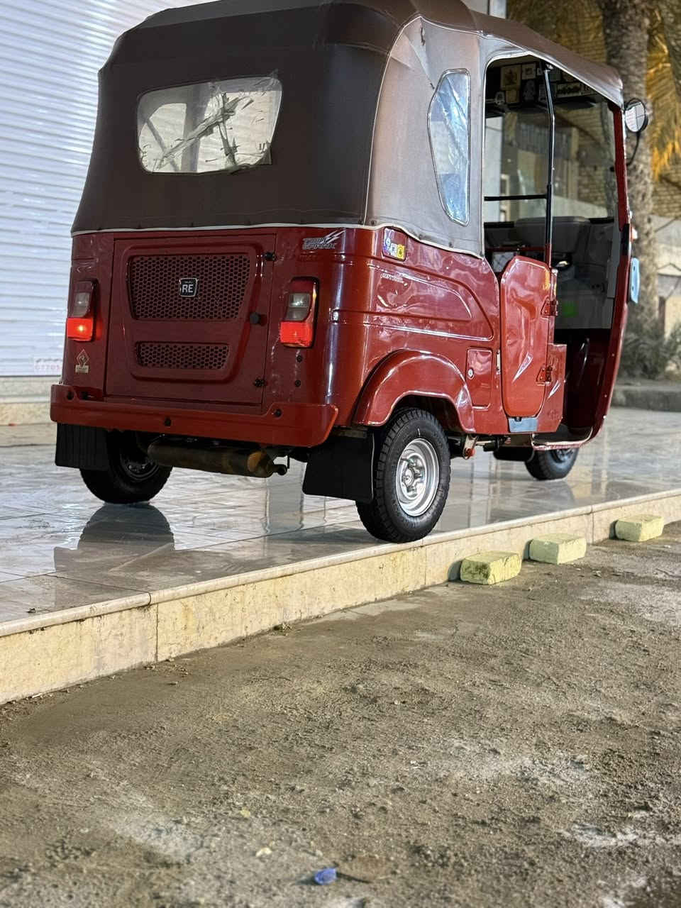 سلام عليكم ٢١ شهر  ١١ رقم سنويه بسمي تكتك كفاله بيها ملاحضات مكينه كفاله بيع فارغ بدون غراض تكتك نضيفه شراي يتصل مكان العماره ***********
