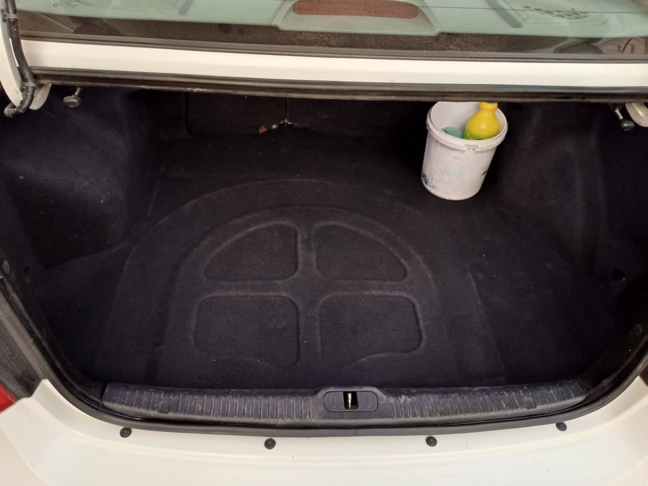 سلام عليكم اسبكترا ٢٠٠٩
حادثه نص جاملغ امامي و نص جاملغ خلفي مال اخياس جهه وحده وبيه تكحيلات مكان كربلاء ***********
