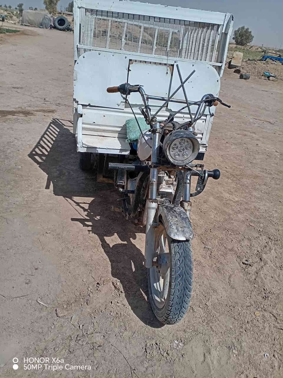 ستوته البيع بدون وراق سعرها 550 مكان بهرز ابو خميس ***********
