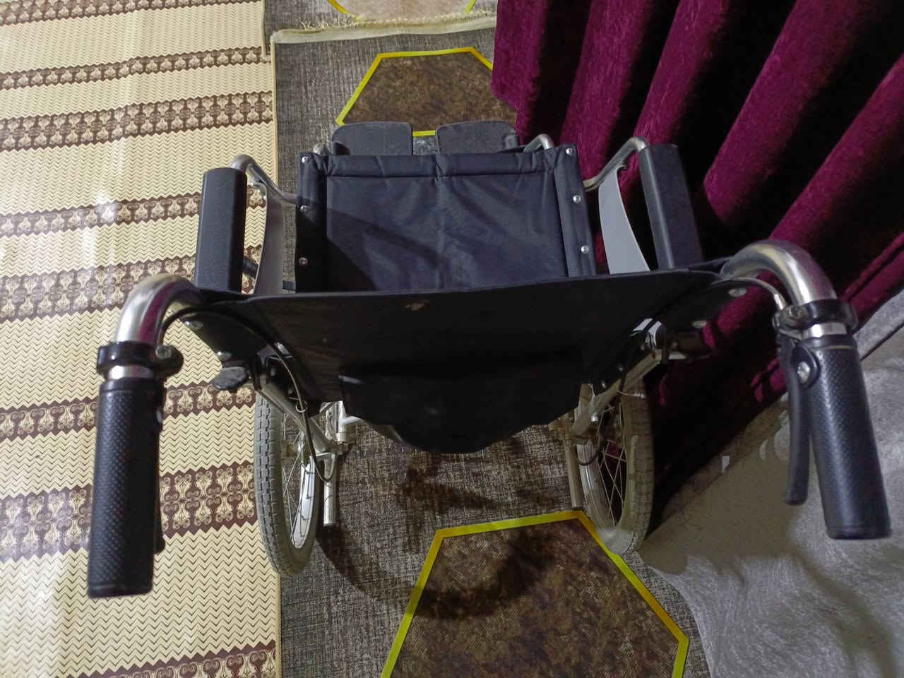 نضيفه جدا بريكات يمنه يسره صار كم يوم من خذناها سعر85 الف بيه مجال هم مساعد من عنده مريض مكان النجف حي ميسان


**إذا كنت صاحب هذا الإعلان وتريد حذفه لأي سبب، رجاءا أرسل رسالة إلى الدعم الفني**