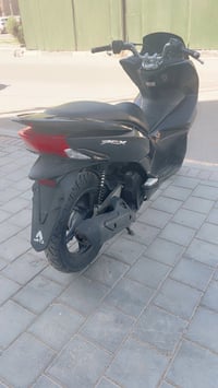 PCX جيل2 • 150 سي سي • ياباني أصلي