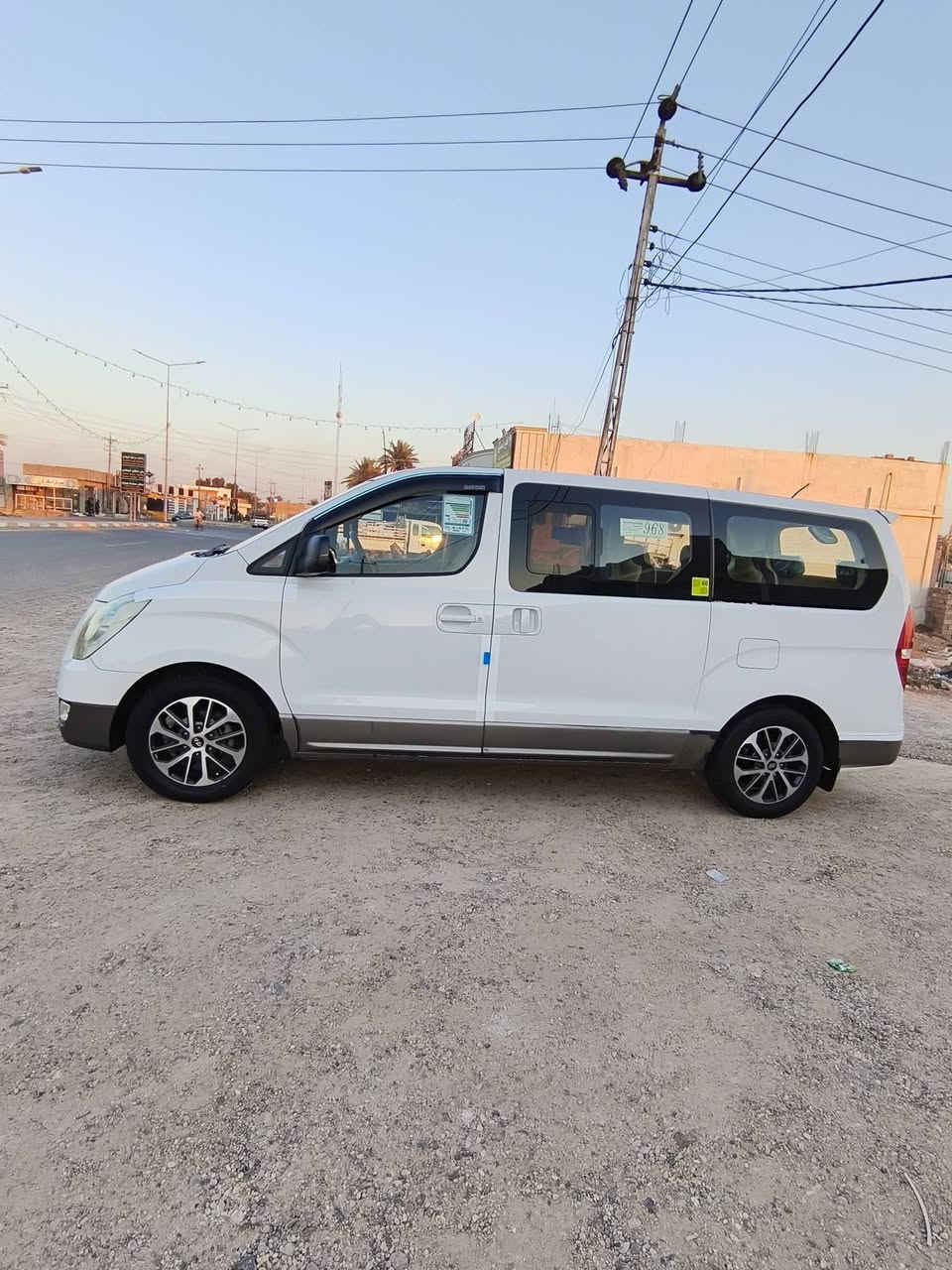 سلام عليكم للبيع ستاركس موديل 2016 رقم بغداد الأجنبي ابسمي تحويل ثاني يوم سياره كفاله عامه عدا بارد شبر بل جاملغ خلفي بل ذيل من جوه فقط سياره حيل جديده فول مواصفات سياره جاهزه من كلشي ويل Vipحجم 17دوشمه تنته وكشنات وراضيه محرك صار سبوع شادة مال كصه بلادي كير صدر تبريد كله وضع شركه سياره ربع ماتصرف عليه السعر 205 بيه مجال الاتصال ‏‪0787 900 7162‬‏
