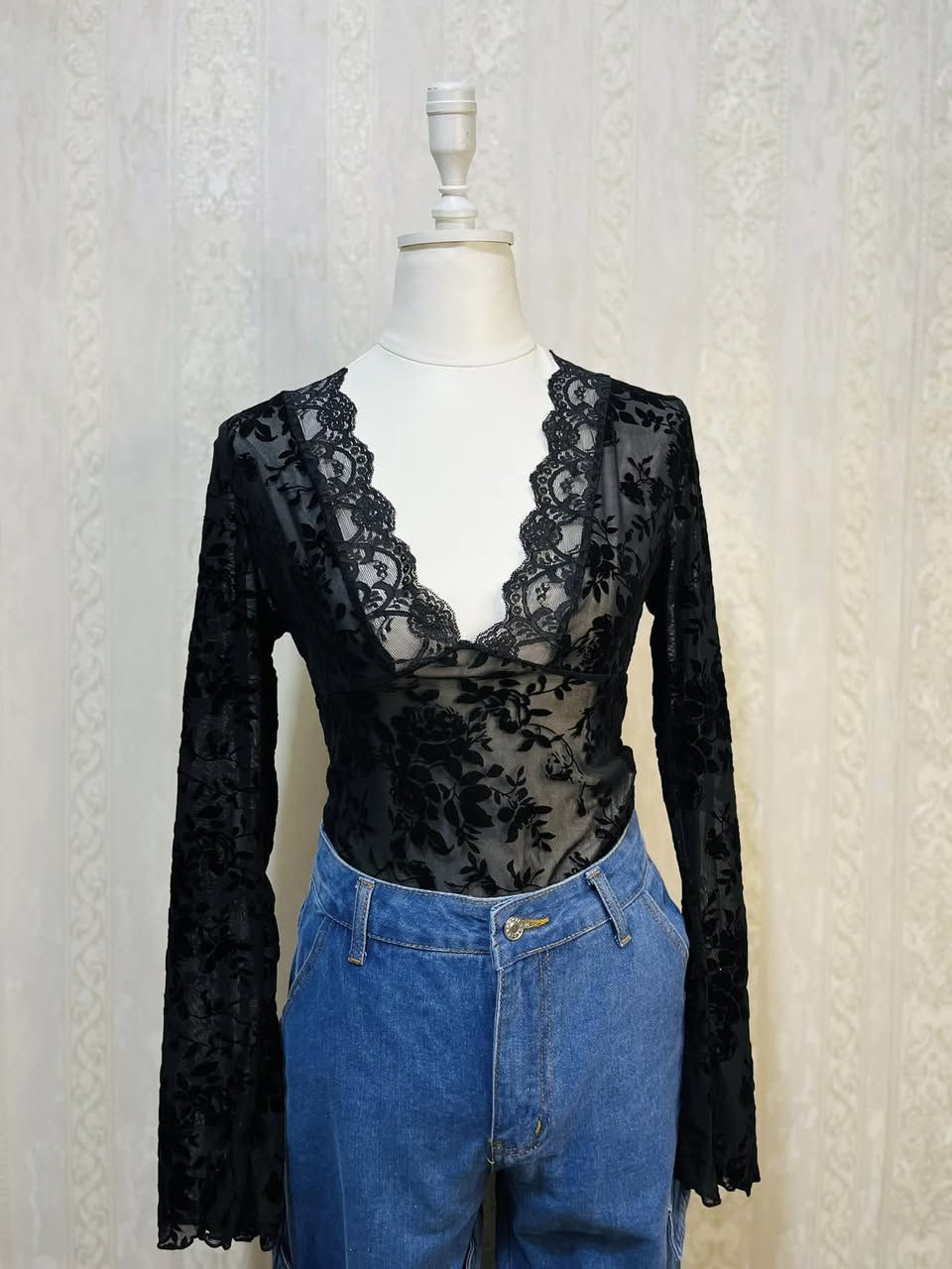 مليكان جلد للبيع ويتلبس بيها بنطرون اريدها ب ٥٠ مكاني بغداد مدينة الصدر شوفوا كل الصور


**إذا كنت صاحب هذا الإعلان وتريد حذفه لأي سبب، رجاءا أرسل رسالة إلى الدعم الفني**