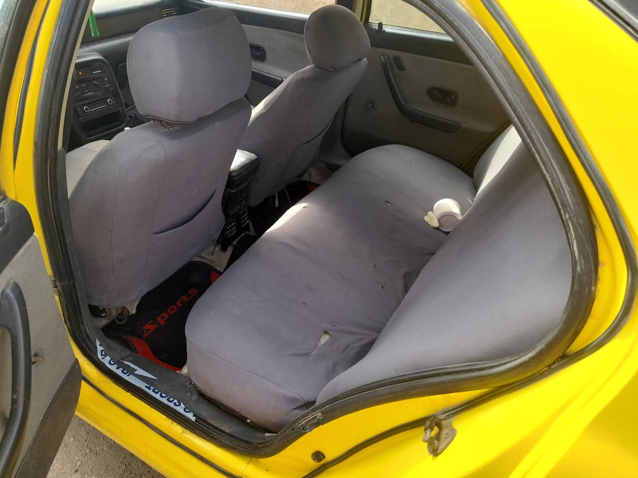 السلام عليكم سمند موديل2009 ليموني رقم الماني سيارة جاهزه كير مكينه فرنسي *********** بغداد التاجي السعر 22/ورقه قفل مصفره هيئة وغرامات
