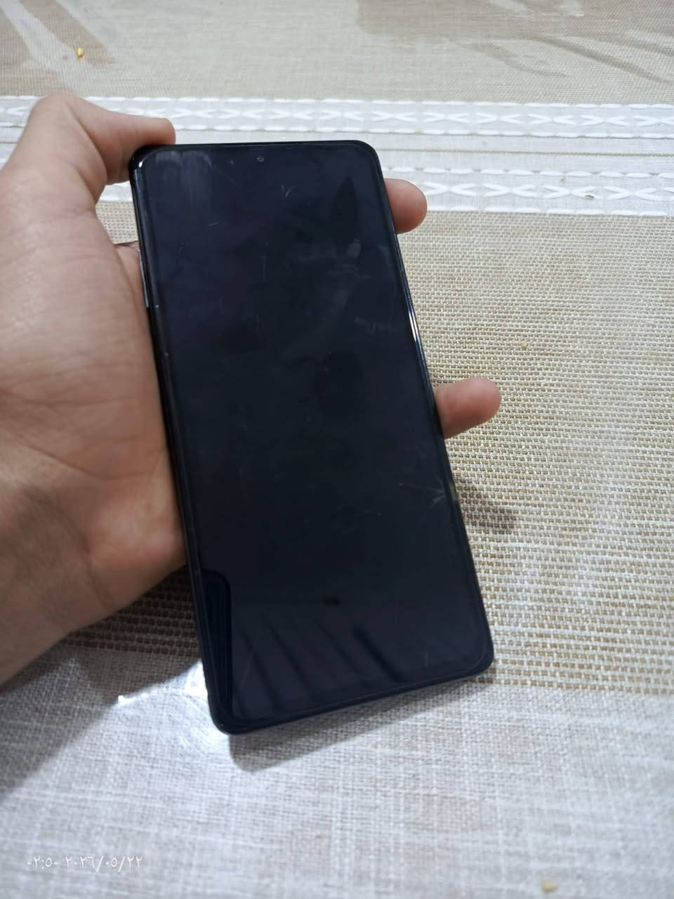Black Shark 5 pro 5g
جهاز نسخة عالمية يجي دبل سيم كارت ومساحة 256 

جهاز مخصص للالعاب ببجي 120 فريم وباقي الالعاب هم

شفتات جانبية ونضام تبريد داخلي نفس معالج وقوة ريد ماجك 7 برو 
 
سماعات ستيريو ولل مكالامت هم ستيريو 

يجي بي تثبيت الأيم ( هكر ) مال جهاز بدون باند شرط

جهاز ضهر نفطور ولكلاس الخارجي للشاشة فقط  

مساحة 256 دبل سيم كارت 

مواصفاتة المعالج: Qualcomm Snapdragon 8 Gen 1 (بتقنية 4 نانومتر).
الذاكرة العشوائية (RAM): يتوفر بخيارات 8 أو 12 أو 16 جيجابايت (نوع LPDDR5).
ذاكرة التخزين: 256 أو 512 جيجابايت (نوع UFS 3.1 + SSD لتحسين سرعة القراءة والكتابة).
نظام التبريد: نظام تبريد سائل Dual VC بمساحة ضخمة لضمان استقرار الأداء أثناء اللعب المكثف.
الأساسية: 108 ميجابكسل (بفتحة عدسة f/1.8).
الزاوية العريضة: 13 ميجابكسل (120 درجة).
الماكرو: 5 ميجابكسل (Telephoto Macro).
كاميرا السيلفي: 16 ميجابكسل.

مكاني النجف الاشرف يرهم بيع و مراوس وي أيفون 12 برو ماكس وانطيك فرق  او بيع ب 230 وبي مجال بسيط


**إذا كنت صاحب هذا الإعلان وتريد حذفه لأي سبب، رجاءا أرسل رسالة إلى الدعم الفني**