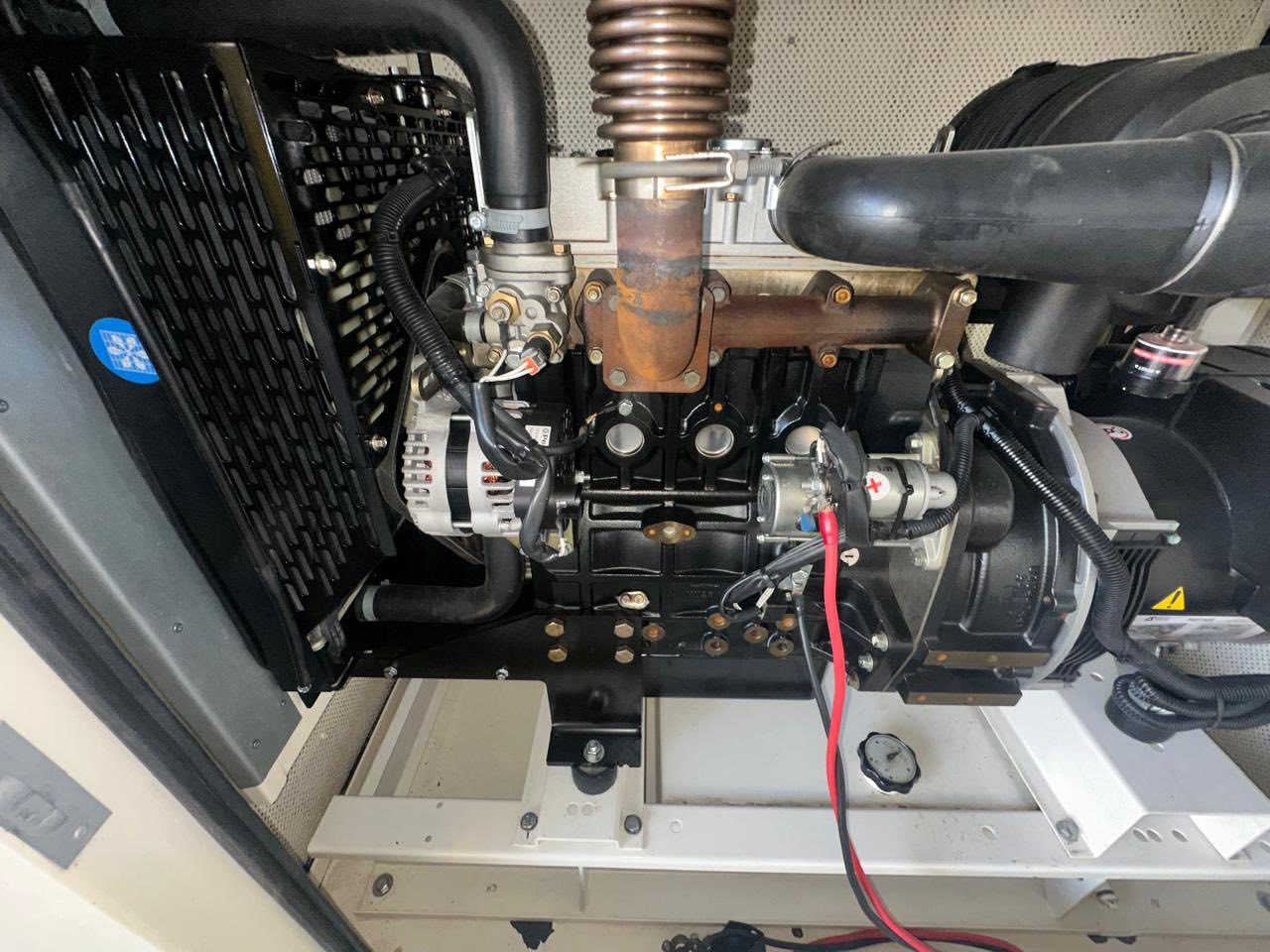 مولده بيركنز اصلي بريطاني 22KVA جديده كاتم جبيلي اخوان 100‎%‎ راس توليد لوري سومر للأستفسار على الرقم ‭0772 710 1886‬
