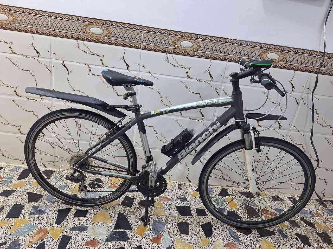 السلام عليكم
بيانكا إيطالي 
المعدن ألمنيوم 
C700/47
نظيف جداً
خفيف الوزن 
السعر ٣٢٠
عنوان بغداد شهداء العبيدي


**إذا كنت صاحب هذا الإعلان وتريد حذفه لأي سبب، رجاءا أرسل رسالة إلى الدعم الفني**