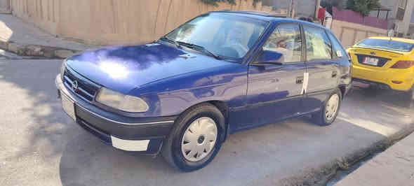 استرا موديل 92 حجم 16 سنويه عضم كاربون بانزين ورقي وكاله من الوكيل تحويل من شرعي محرك وكير شرط تبريد بس ما يشتغل داخلها جديد طخمها معمر صبغ دواير ودوسات فقط السعر 46اي استفسار لاتصال علا ارقم ***********
***********
