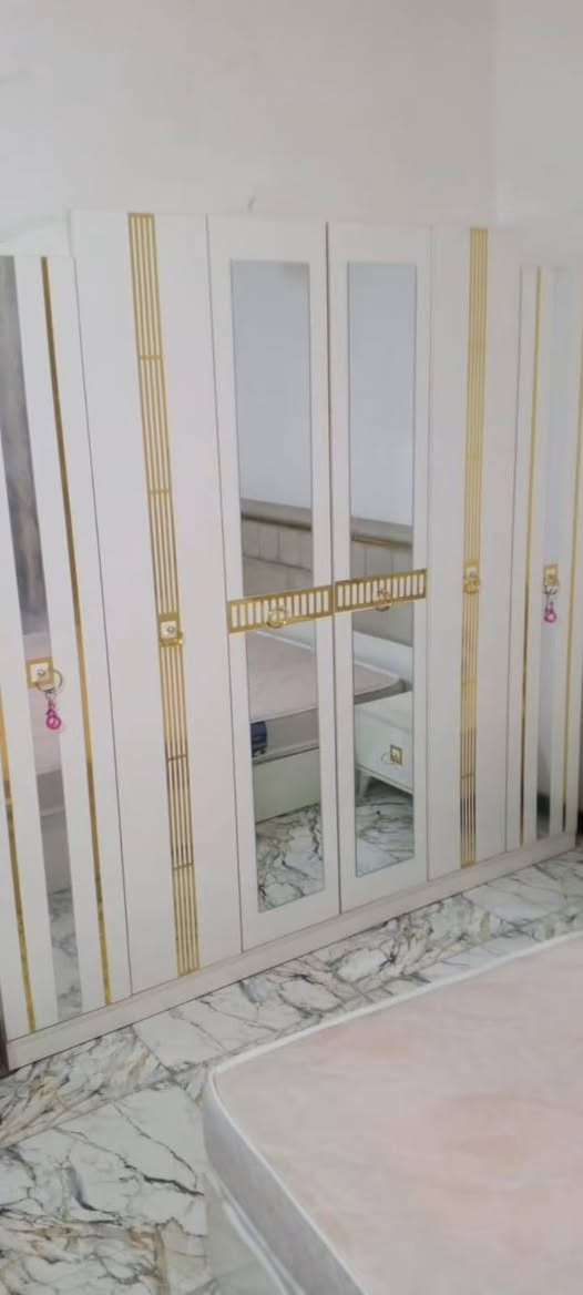 ست قطع مع دوشك طبي ب 500مع شد ونقل مجاناً بغداد ***********
