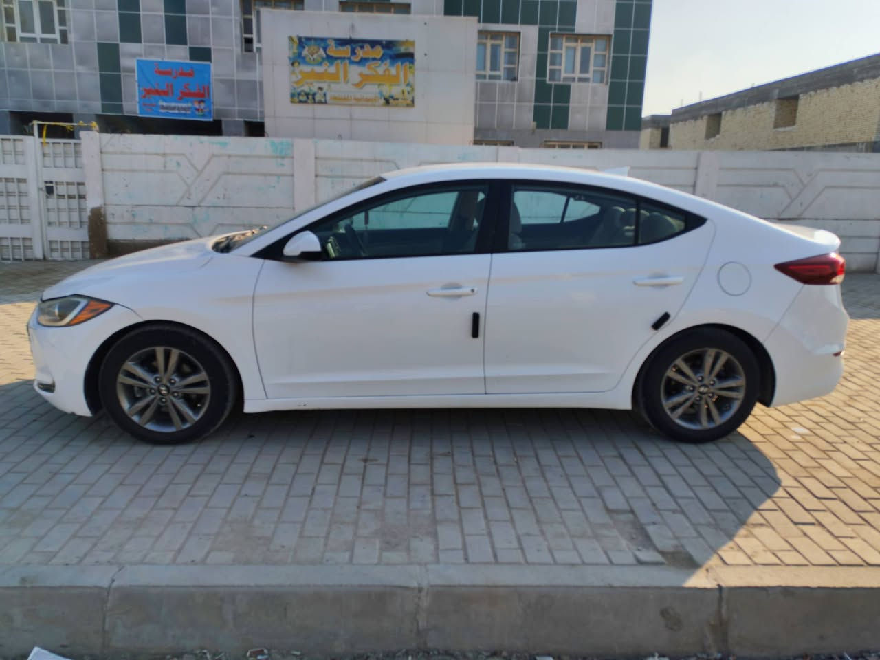 الانتره ٢٠١٨ مواصفات عاديه ماشية ١٠٤ وارد امريكي سنويه جديده ١٢٥ $
***********
