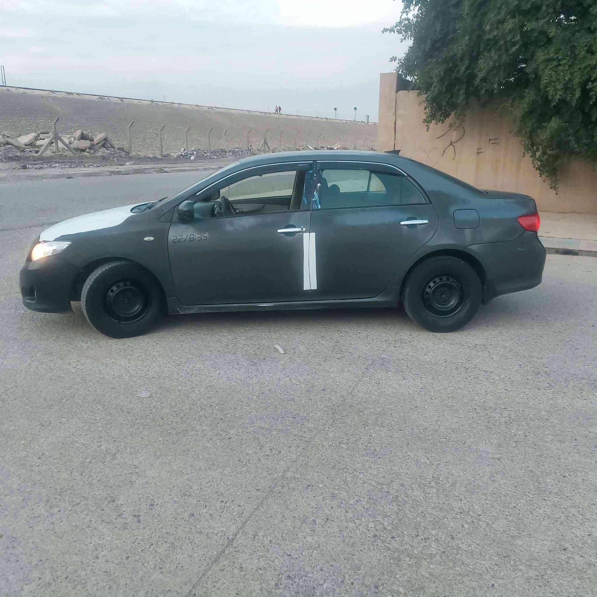 إسلام عليكم شباب كورلة ٢٠٠٩ سيارة بيهة جاملغ فقط من دون ضرر بيهة جراد فقط سيارة جديدة سعر ٨٣ شراي يتصل ‏‪***********‬‏
