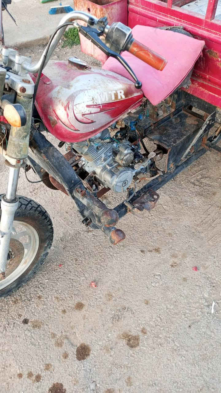 السلام عليكم 
ستوته ام تي ار بدون اوراق السعر 450 وبيهة مجال المكان الحديد تتن للاتصال *********** اتصال او واتساب
