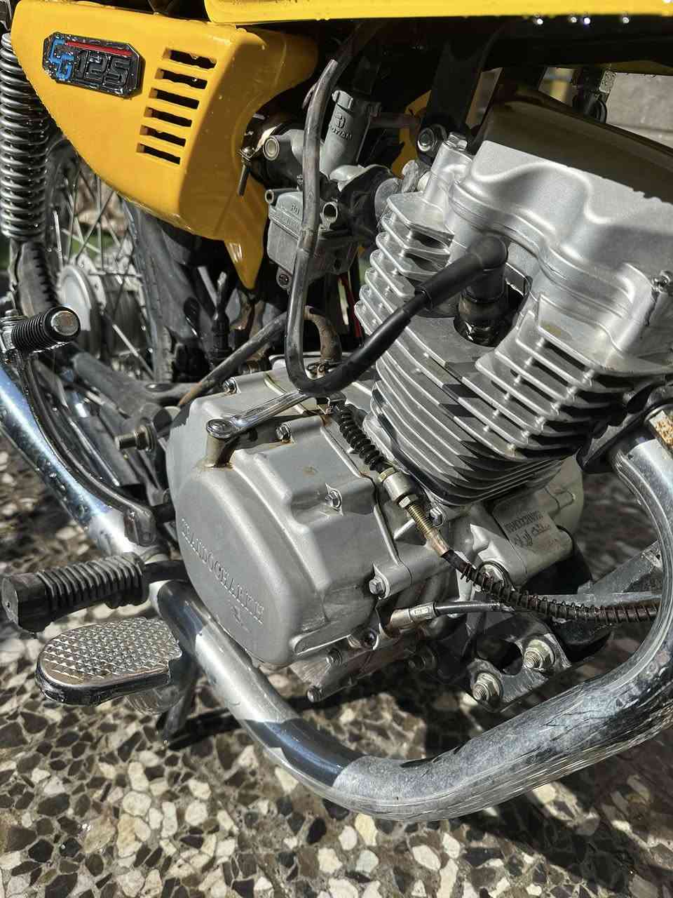 ملاحضه الدراجه كلكك كلك كلك مكفوله من السرقه ولعشاير           ارشه اصلي موديل 21 نضافه شوفت عينك كلشي شغال كهربائيات كلشي انكر هندر اوروح السعر 450 وبيها مجال للشراي رقمي ***********
