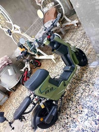 دراجه شحن نوع أر 9 للبيع موديل 2025 شهر 11 مستعمله شهر ونص دراجه نضيفه...