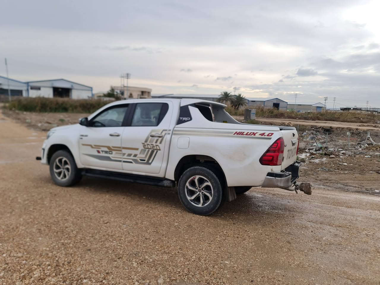 السلام عليكم هيلوكس سته سلندر 2020 كويتي ساير باب اول المذهب 
ماشيه 190 حقيقي مكفوله كفاله عامه عده الجملغ الأمامي اليمنه مبدل وكاله بدون دواخل الباقي كلها شركه كامله مكمله السعر ٣٠٠ او بيها مجال 
مكانها بابل الحمزه الغربي ***********
