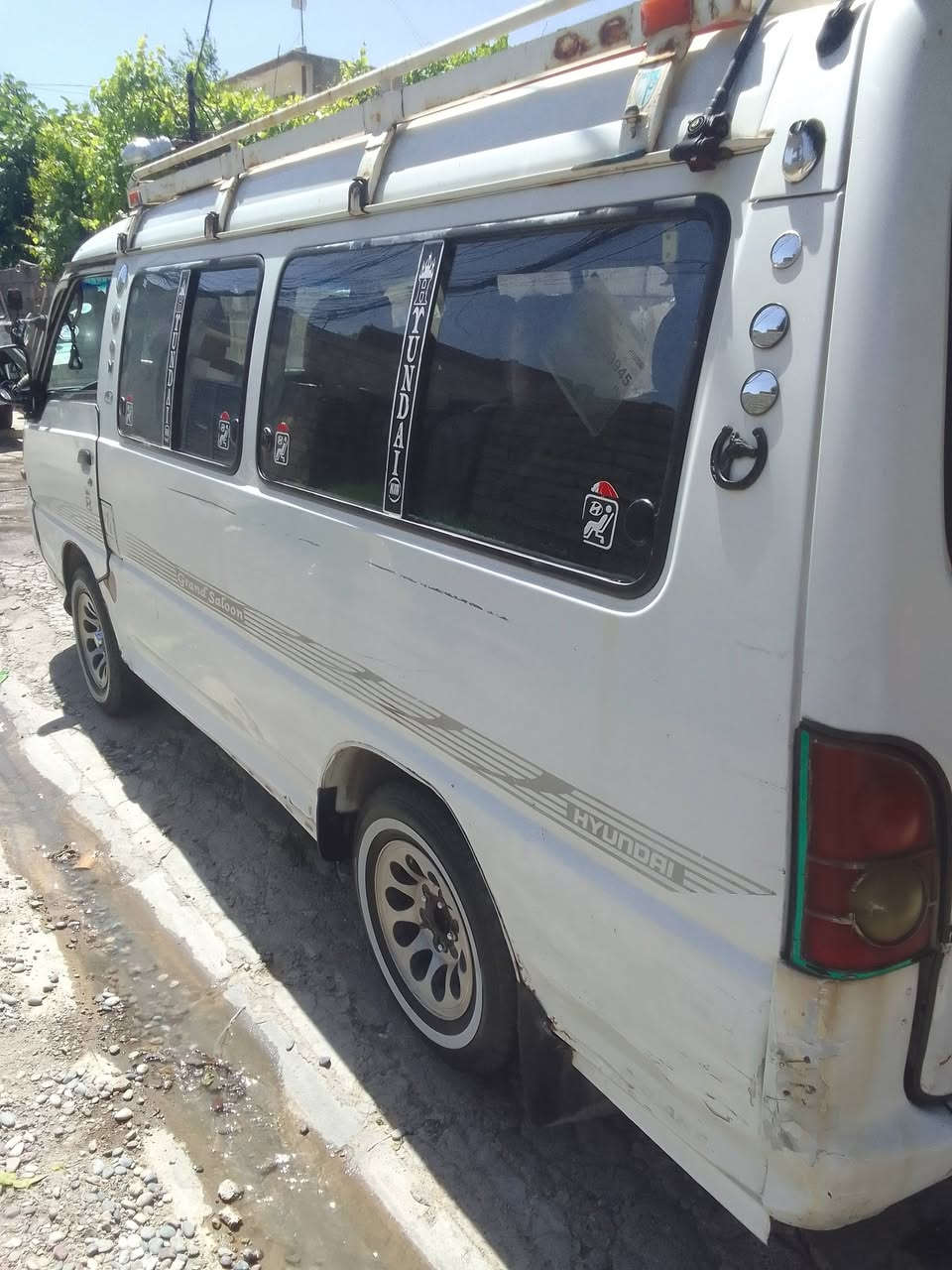 للبيع او معارض 
هونداي 98 
محرك 3000 وكير شرط 
هيئه مرور صفر 
شرط التحويل 
طخم تاير جديد 
السعر 62 
***********
***********
