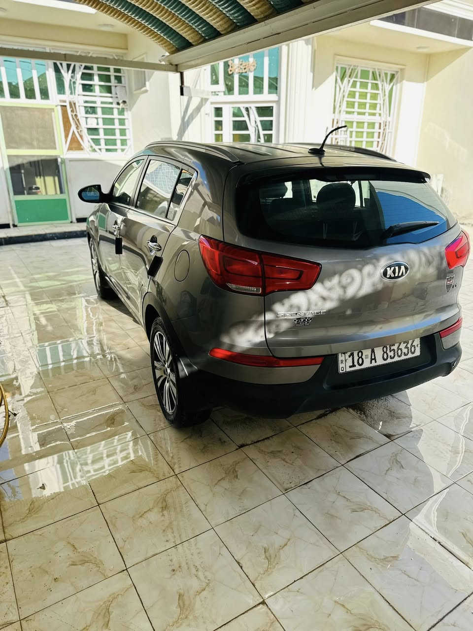 سلام عليكم سبورتج 2016 فول مواصفات للأخير عدا الفتحة بيها صبغ جاملغ وبنيد نفسة مصلح باقي مكفول كير ومحرك شرط مكفولات جاهزة السيارة السعر 135 بيها مجال للشراي مكانها ديوانية استفسار ***********
