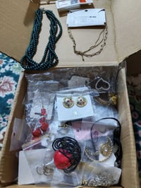 اكسسوارات مشكل • كارتونين • ١٦٠ قطعة