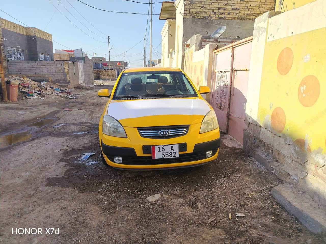 السلام عليكم كيه ريو للبيع موديل ٢٠٠٨ السياره مكفوله مكينه كير حدادي تخم تاير تبريد سنويه جديده هيئه مصفره مكينه ستميه وارد أمريكي ليبل واحد بدون ضربه فول اوتوماتيك جام كهربائي مكان السياره ديوانيه السعر ٧٣ وبيهه مجال غير متواجد عل الفيس اتصال ***********
