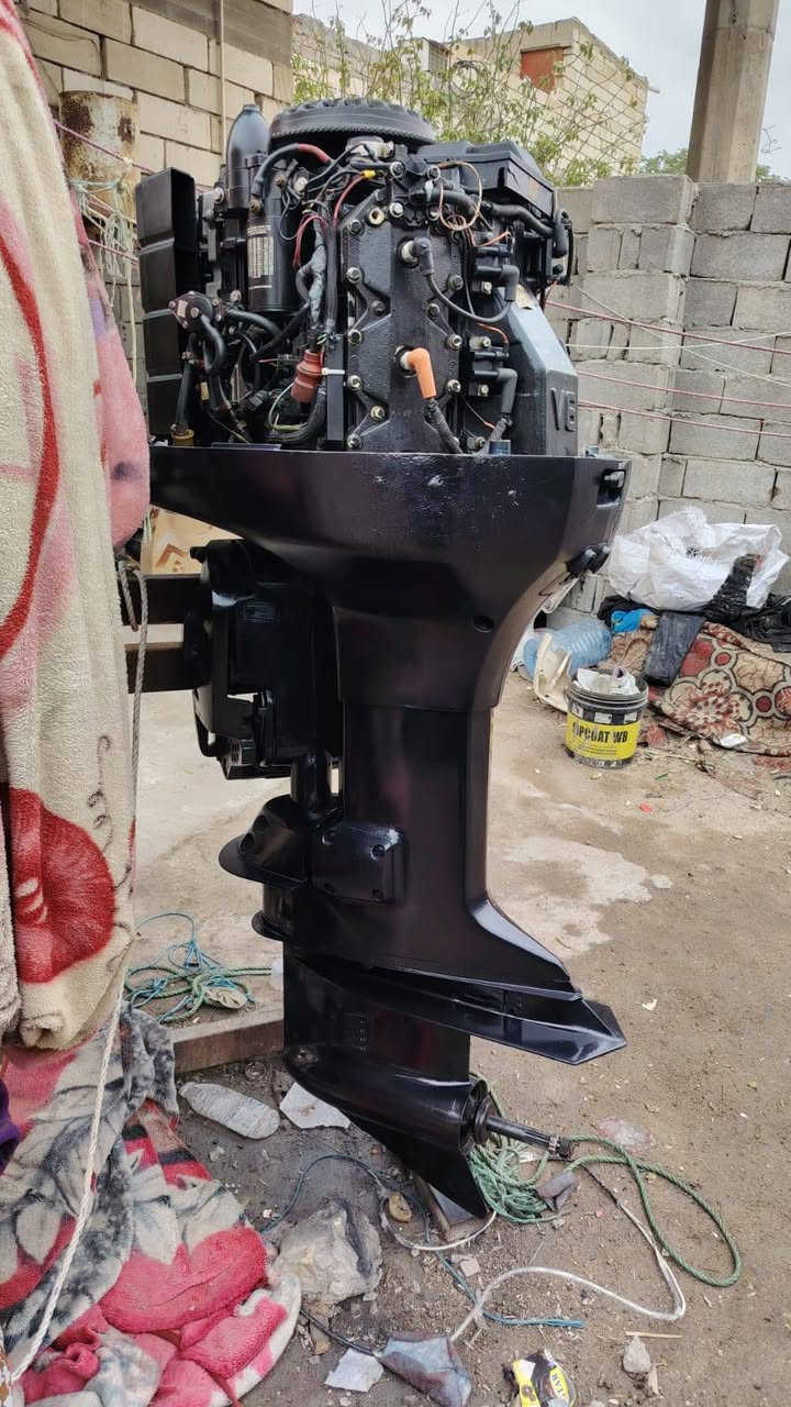 السلام عليكم مكينة 225جونسن جديدة مافتوحة لا كير ولا محرك
للستفسار ***********
