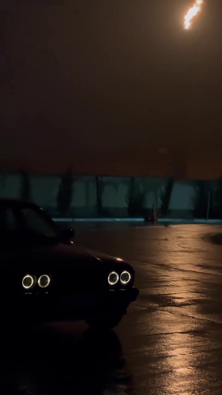 سەرەتا بەناوی خوا bmw525  تۆماتیک فول چوار جام کارەبا سلایت لایت ئەڵقەو عەدەسە نزمو فولو بلاجیکتۆریش کراوە بە زینۆن ٦کەلە تەنانەت بەگلایتیش کراوە بەلید ئەقلی نەکراوەتەوە کەپسە پیش پان چوارتایەی موشەبەکی بیلاد مۆدیل ٩١ کراوە بە ٩٥ بەتاقم وایەرو هەموشتیکەوە سعر ٦٥ مەعمەلەیە برایەنە بە جات و تیلیش مەعمەلە ناکریت رەقەم سلیمانی تا ٢٩ تازەیە بەیانی بیکە ناوی خۆتەوە


**إذا كنت صاحب هذا الإعلان وتريد حذفه لأي سبب، رجاءا أرسل رسالة إلى الدعم الفني**