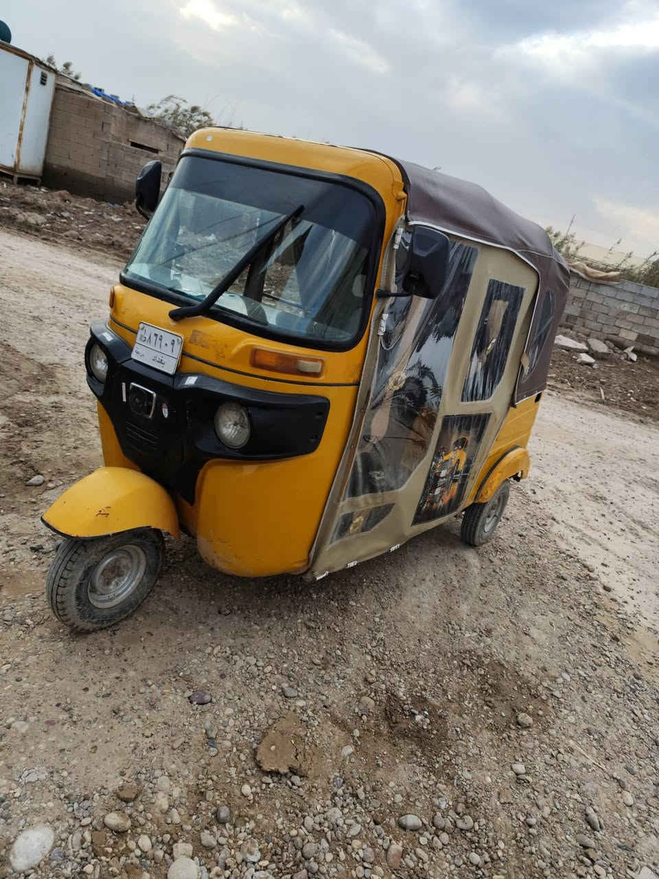 السلام عليكم تكتك ٢٠١٩ محدثه ٢٠٢١ للبيع رقم و سنويه بأسمي مكاني الراشديه قريه البدعه الشراي يتصل و يتدلل ***********
