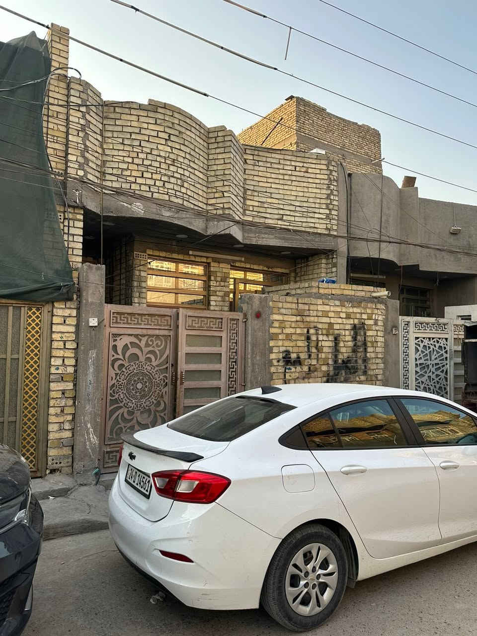 بيت طابو زراعي

مساحه100 متر 

طابق واحد بناء جديد 

خدمات فول 

مي مجاري كهرباء 

قرب مستوصف جديد قرب كرار وائلي

الاتصال ***********

ا
