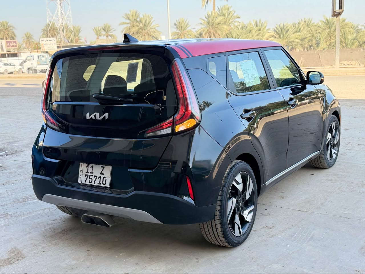 سلام عليكم
كيا صول جيتي لاين اعلى فئة يعني فول مواصفات  رقم بغداد  موديل 2023
- السيارة ماشية (43)حقيقي 
- السياره قطعتين تبديل جاملخ وبنيد  وقطعه صبغ
-فتحة + بصمه 
-رادار امامي + رادار خلفي
-ستيرن جلد حرف D 
-تدفئة كشنات 
-تدفئة استيرن 
-مكينه 2000 دوش المرغوب
-كشن السايق كهربائي 
-وختم Soul 
-لدات داخلية وبالسماعات 7 الوان 
-ويل oكب كروم 
-بك لايت لد
-اشاير بالمري 
-شحن لاسلكي 
سستم صوت  
-شاشه كبير
 -كامره  حساس 
-انظمة قيادة 
السعر: (137) وبيها مجال بسيط
مكان السيارة: بابل *********** حلة, بابل
