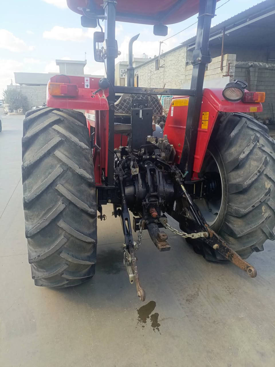 سلام عليكم
تركتر للبيع شرط مابي اي عيب مامفتوح بي برغي موديل 2020 رقم سليمانيه سعر130 بيه مجال شراي خابر ***********
