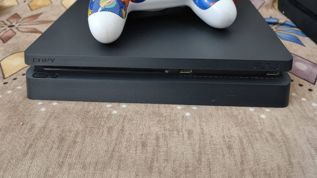 السلام عليكم غراض للبيع كلمن وسعره بنسب السعار عندي يو بي اس اون لاين وعندي يو بي اس اوف لاين اللي يحب ينتصل واتساب وانتصال ***********
