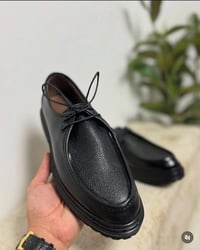 آخر قطعة • مقاس ٤٢ • ملابس