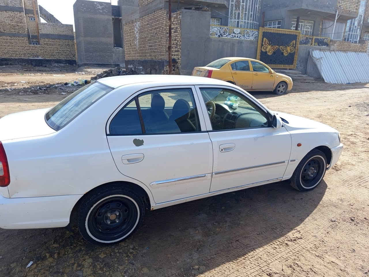 سلام عليكم فيرنا موديل ١٤ خصوصي ابيض رقم دولي بأسمي مكان بابل مركز كير محرك تدفئه تبريد حداديه كله مكفول الكشر بي ملاحظات بسيطه سياره جاهزه دوشمه جديده السعر ٧٠ ورقه ***********
