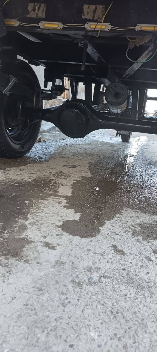 ستوته MTR موديل 15 اوراق اصولي تعمير جديد مابيها أي شي مستعمل كله جديد محرك جديد اكسن لطش جديد تواير جدد  ويلات جدد  صدر جديد  لايتات جدد ضفيره جديده كلهن جدد الستوته مابيها ايشي مستعمل انضف من الصوره سعرها مليون و300 وبيها مجال حك الجيه 1300 عنوان بصره حيانية ( *********** )
