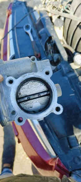 ادامة بخاخات ابلكات جويتر وبرمجة الجويتر 
سيارة اوبتيما كي فايف 
و ابلايزر داخل مركز الجوادين لفحص وصيانت وبرمجة عقول السيارات الحديثة والهايبرد 
بادارة اياد الغانمي ***********
